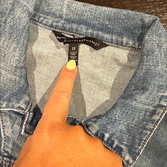 Womens Blue Denim Jacket - Classic Jean Coat White House black market sz 12 crop - Picture 2 of 3
